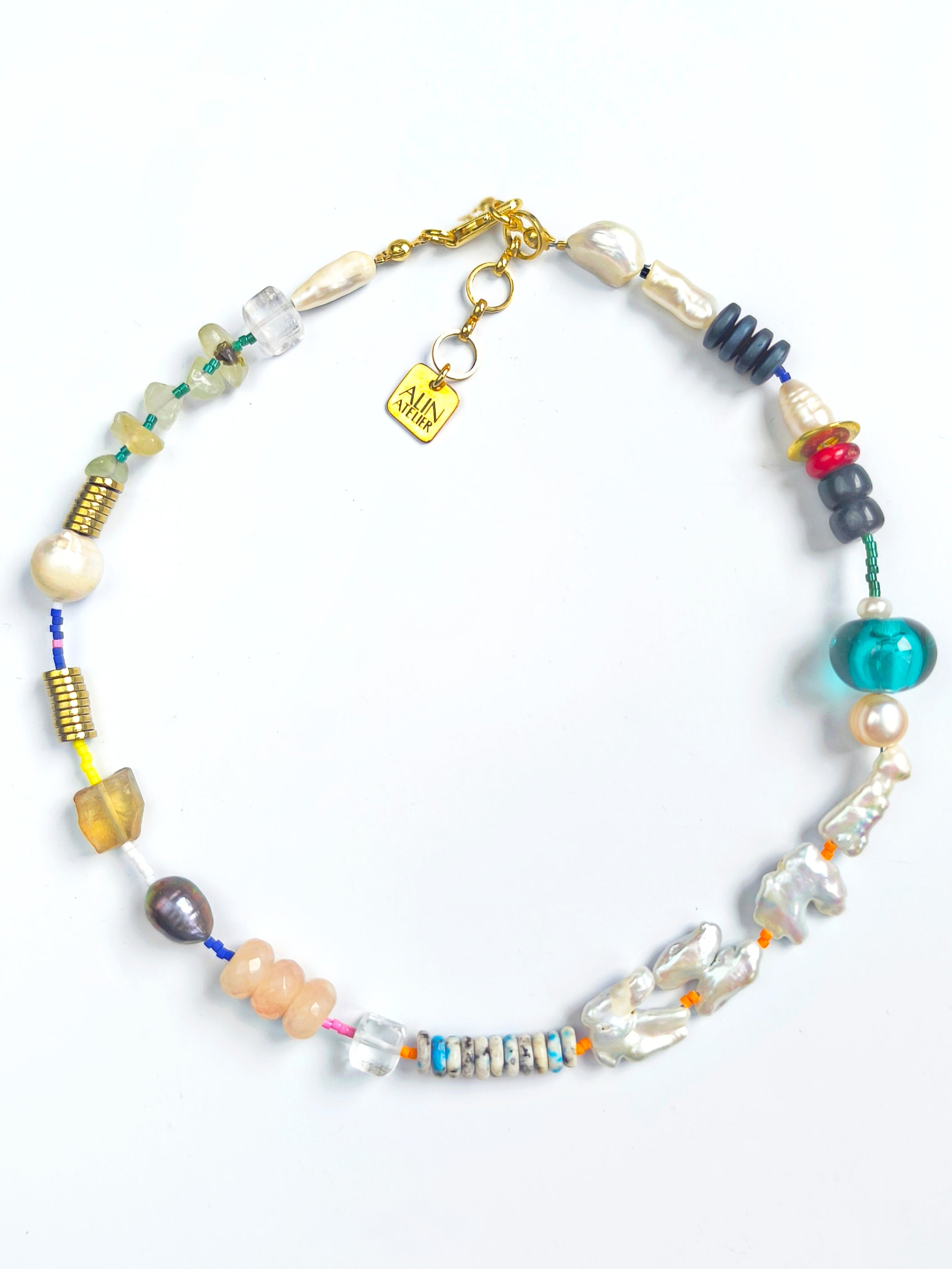 Rosa Necklace