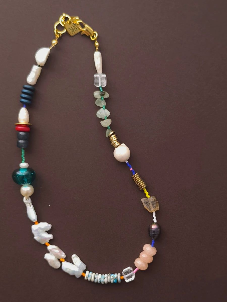 Rosa Necklace